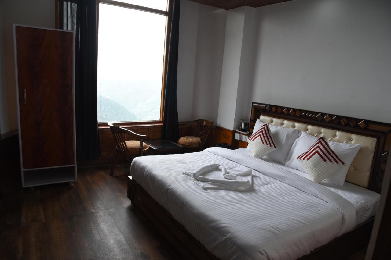 Hotel Taj View Theog Екстер'єр фото